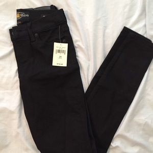 Lucky Brand Jeans - 🍀Lucky brand distressed jeggings🍀 Lucky Brand Jeans - 🍀Lucky brand distressed jeggings🍀